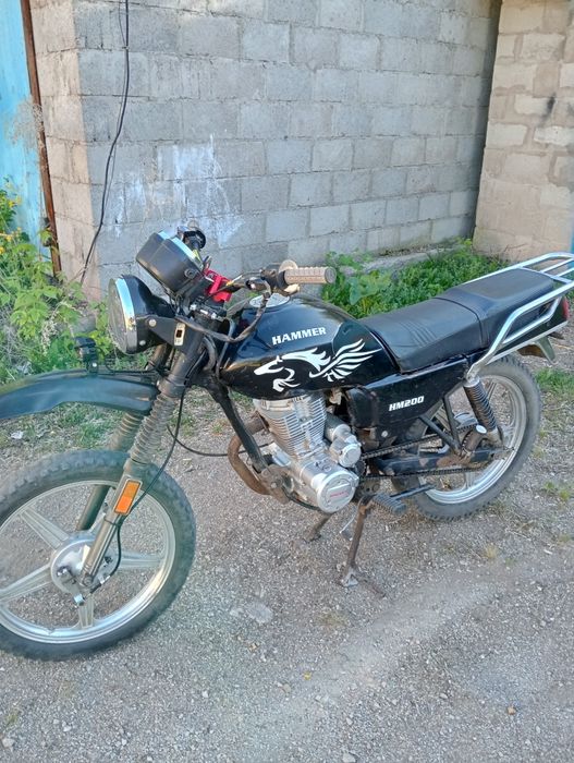 Мотоцикл 250 кубов