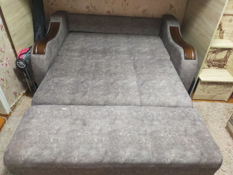 Продам мебель в детскую