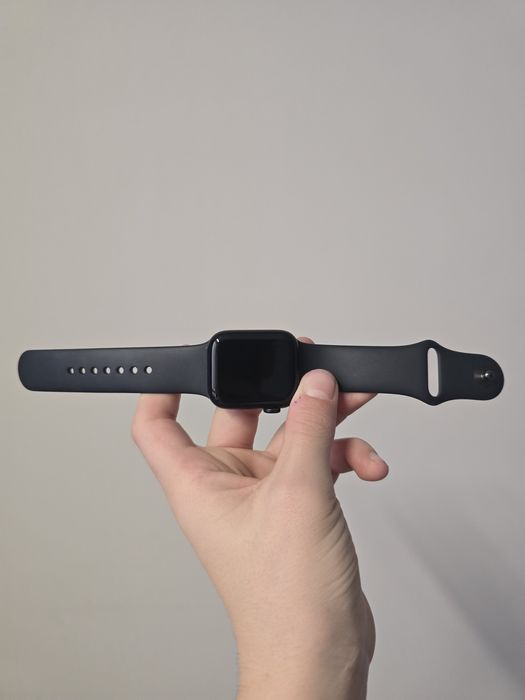 Apple watch SE (2nd Gen) 40mm GPS, идеальное состояние