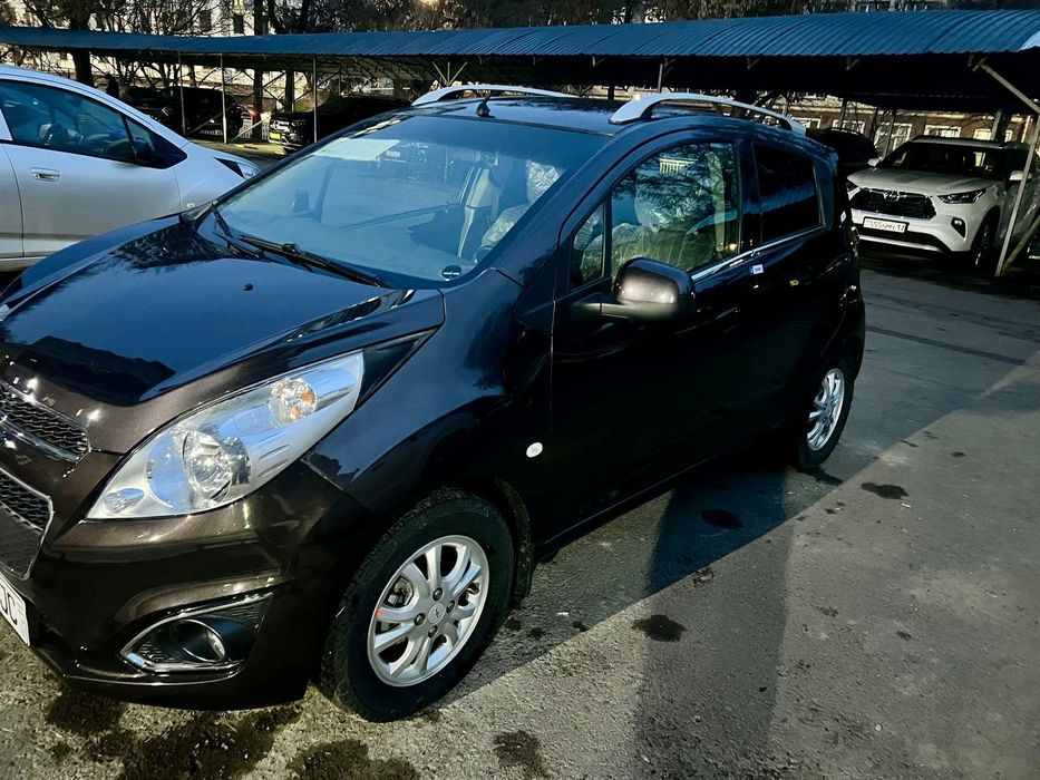 Srochna sotiladi spark 4-pazitsiya evro