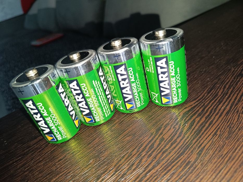 Baterii reâncarcabile VARTA