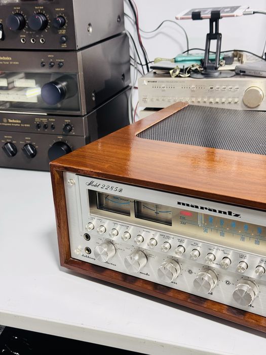 Amplificator/amplituner MARANTZ model 2285B, 85W/canal 8ohmi,cu