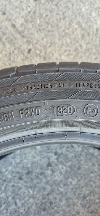4 anvelope vara Continental,fata 225/45/17,spate 245/40/17.Pretul este pe bucata.