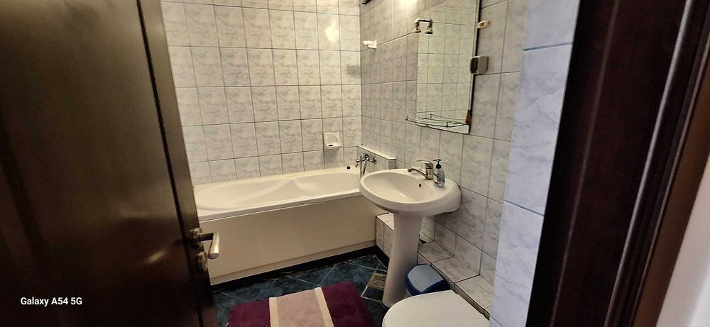 Apartament de inchiriat 3 camere Nicolina