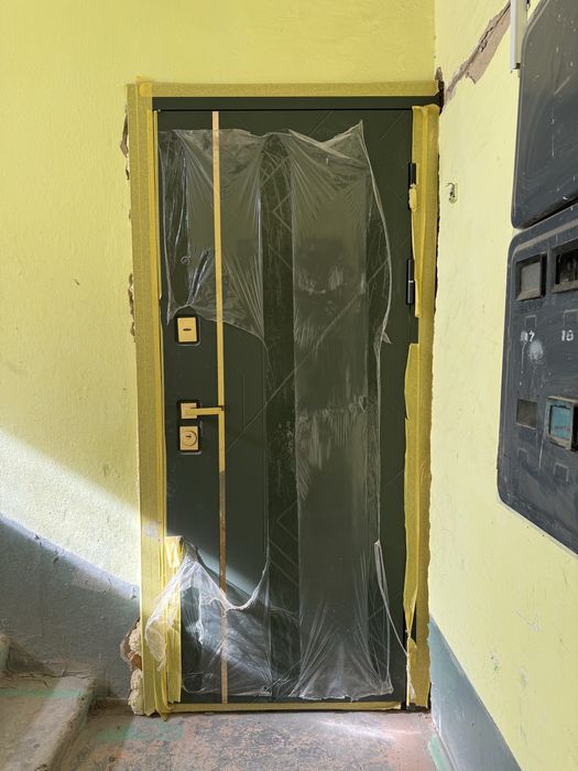 Тойтепа продается квартира 3 комнатная  общая площать 76