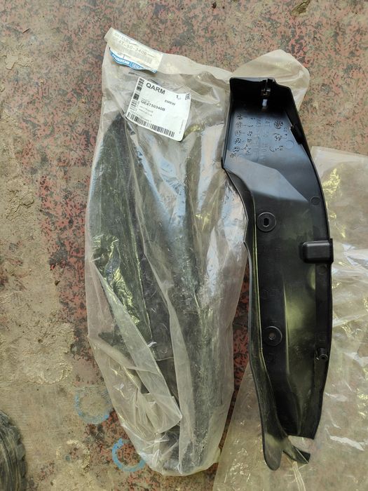 Мазда 626 Подкрылки пласмассовые