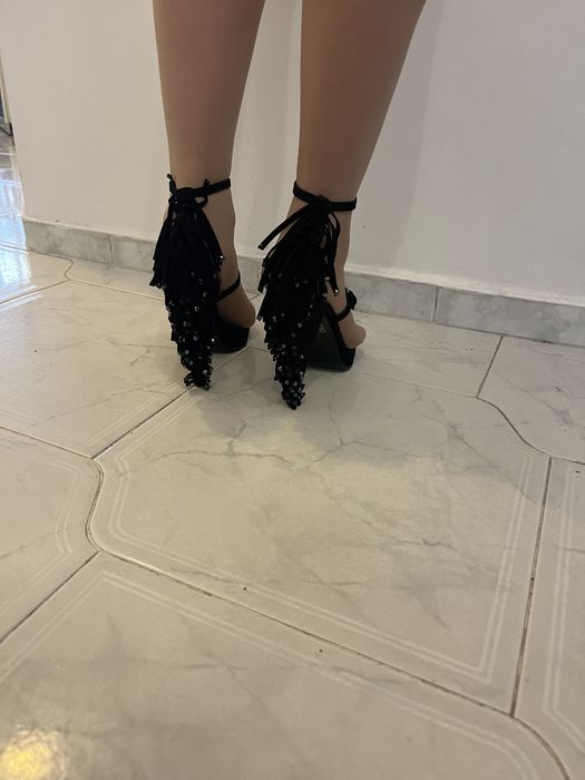 Официални обувки