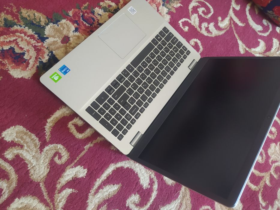 core i5 11-gen Dell ddr4 16 gb/512ssd