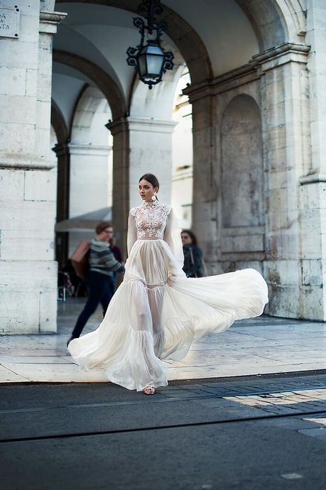 Шикарное свадебное платье Оксана Муха