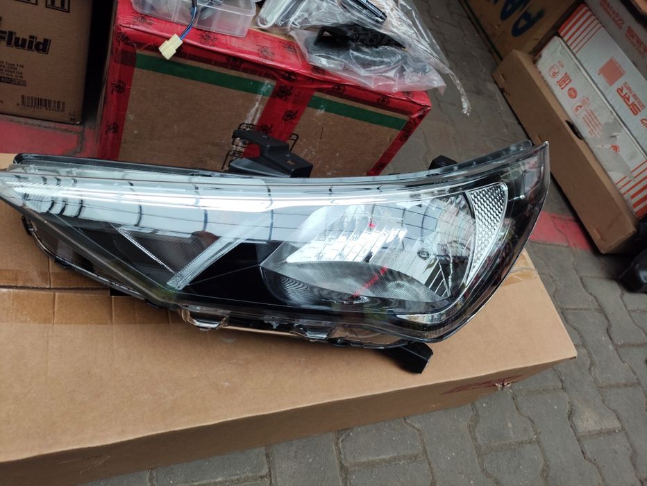 Хундай акцент фара 2020