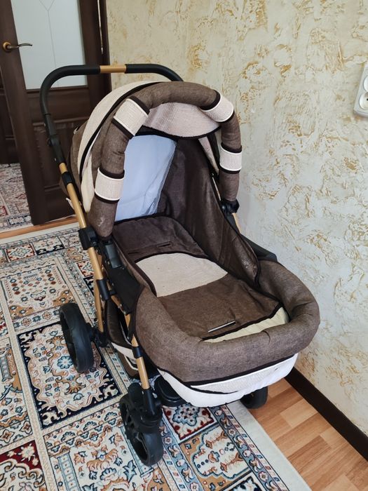 Продам детскую коляску