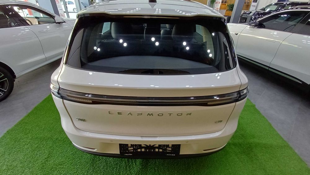 Leapmotor C10 REEV Full Komplektatsiya, Oq Rang, 0 km