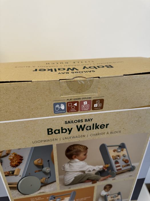 Premergator din lemn cu activitati - LITTLE DUTCH