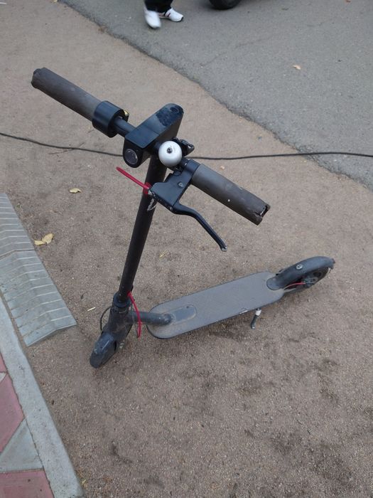 Электросамокат xiaomi, скутер