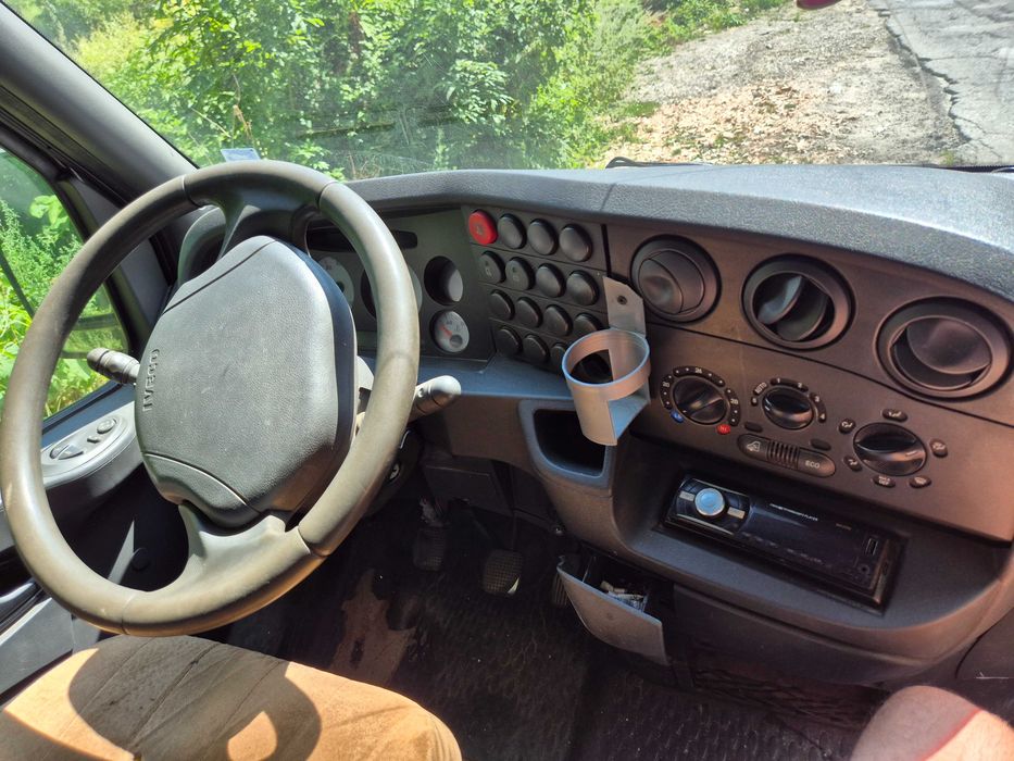 Бус Iveco Daily 29L11