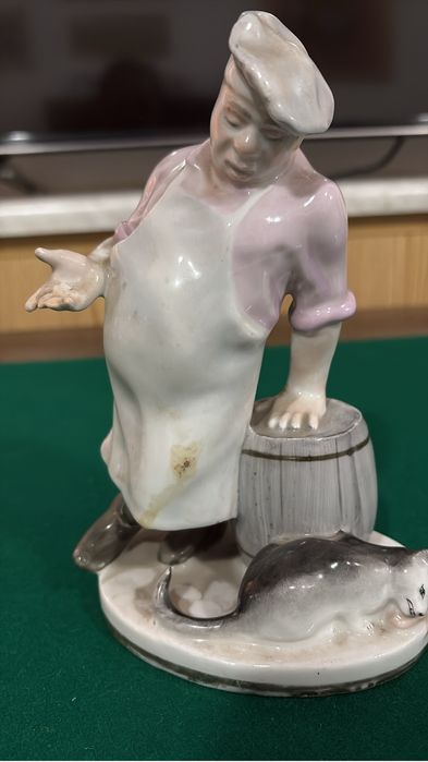 Продам статуэтку повар ЛФЗ