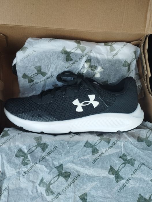 Маратонки на  марката  under armour