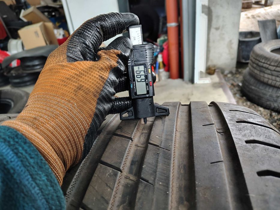 2бр.летни гуми NOKIAN 245 35 20 DOT22 цена за брой