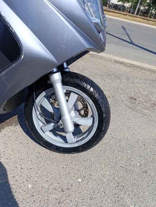 Peugeot Satelis 250 на Части