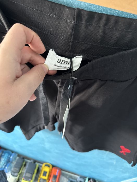 Pantaloni scurti Ami Paris Premium