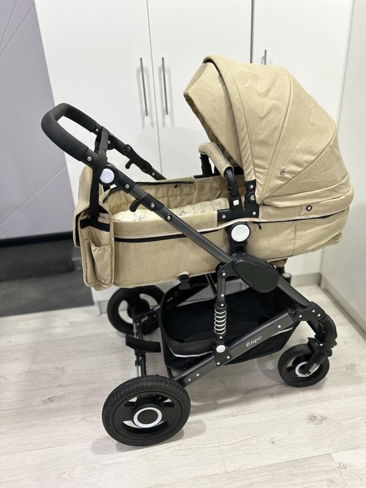 Продам детскую коляску