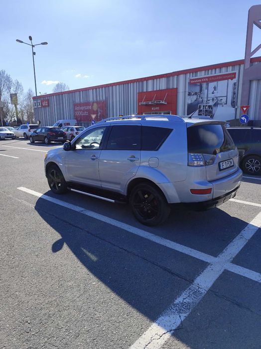 Mitsubishi Outlander II 2.0 DI-D