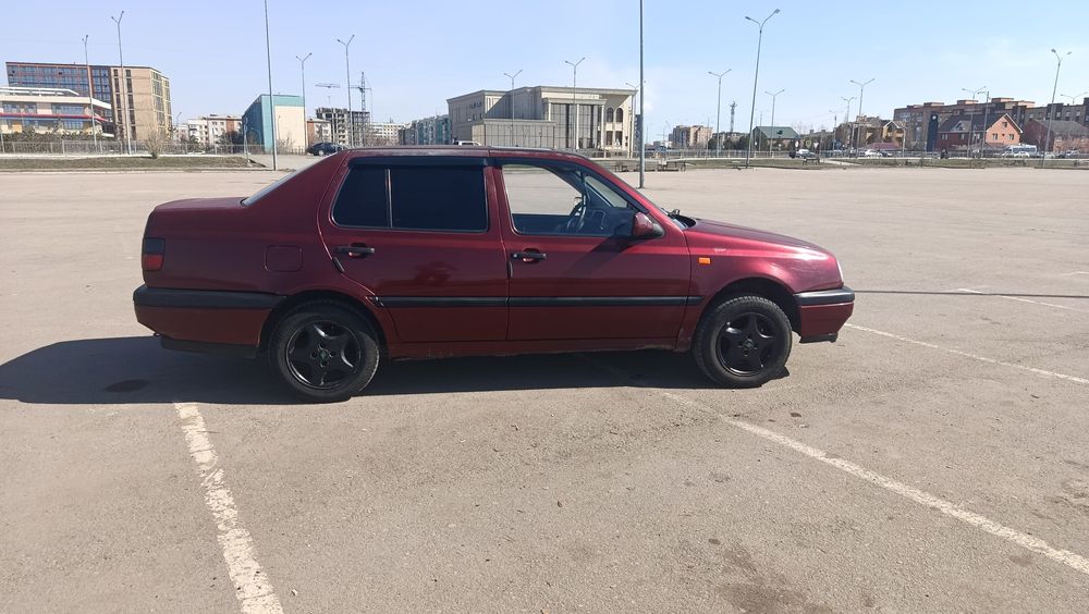Продам Volkswagen Vento