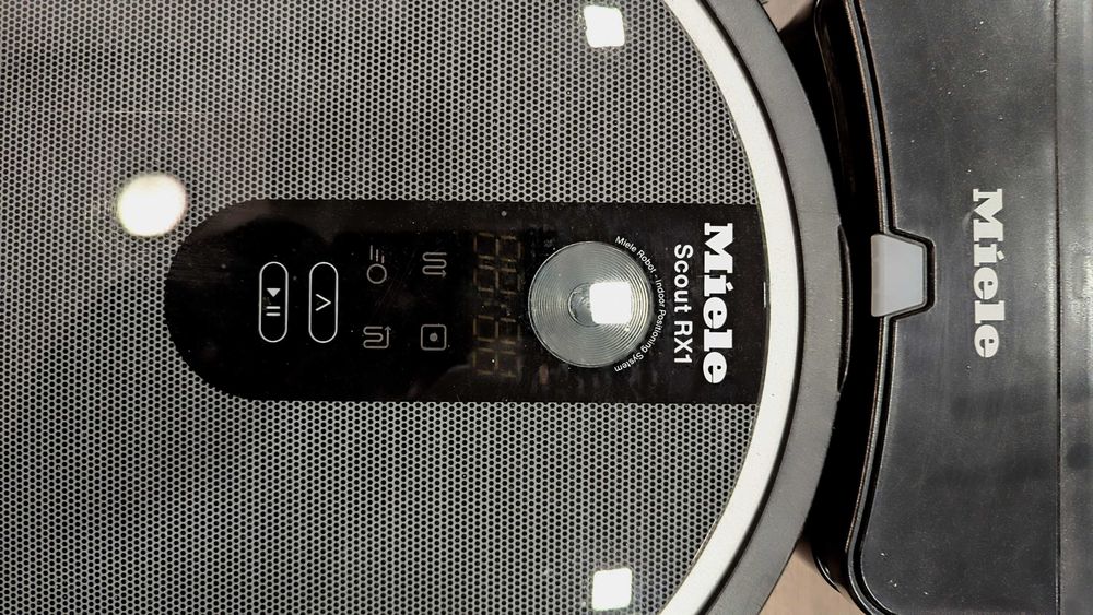 Прахосмукачка Робот Miele Scout RX1