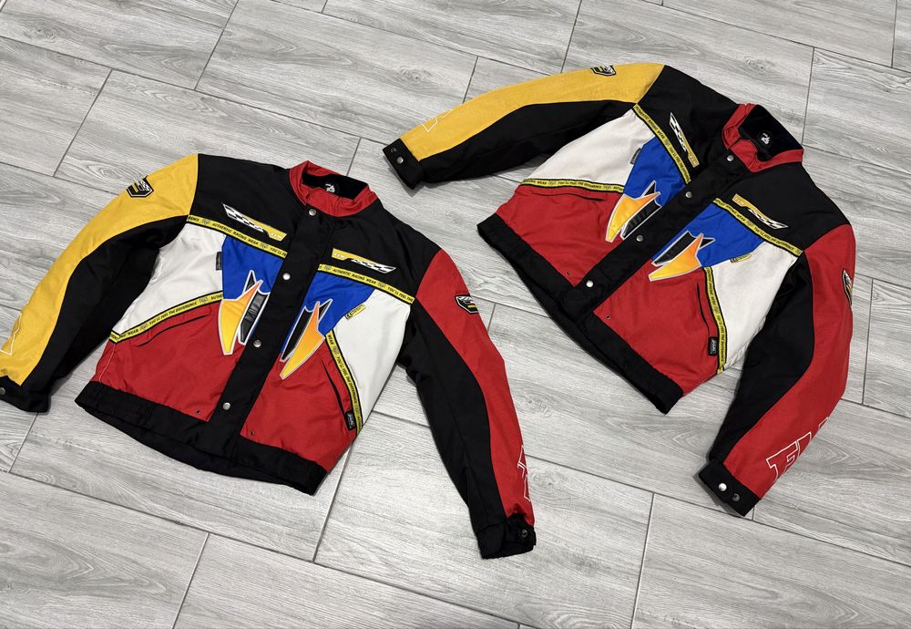 Geaca moto disponibila pentru masura M si XL