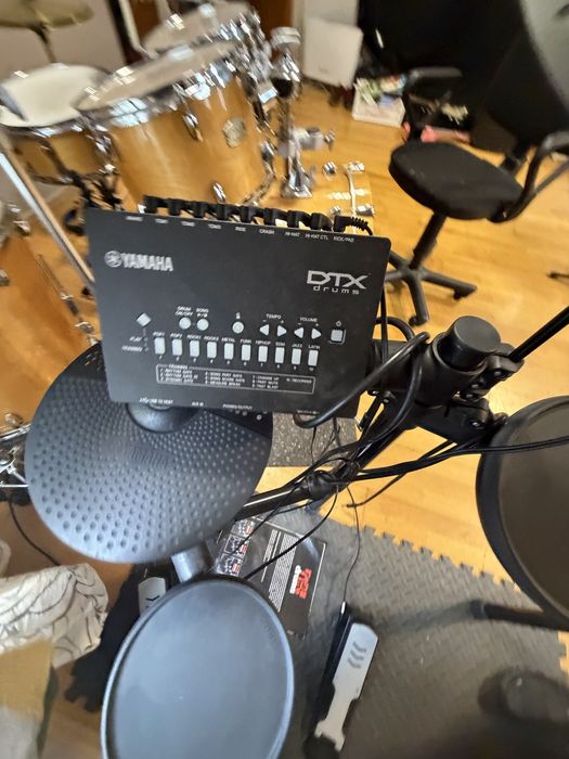 Професионални електронни барабани Yamaha DTX – като нови