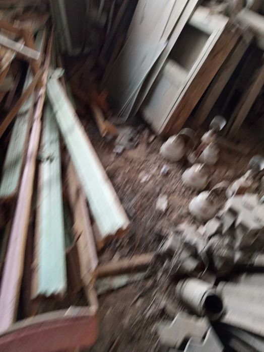 Утин, Тусин, эшиклар, ромла сотилади