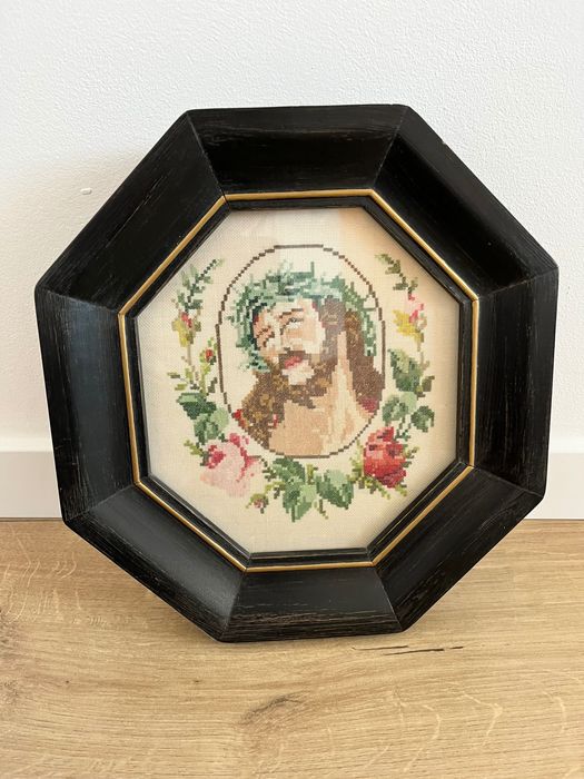 Гоблен с дървена рамка