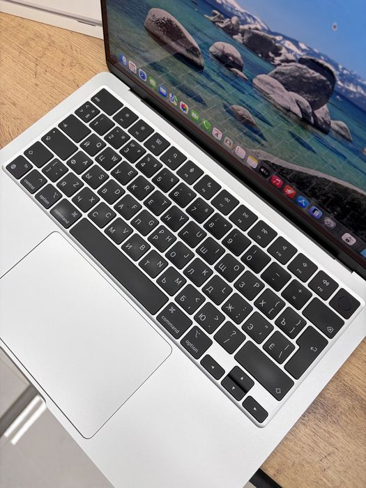 Macbook air 13 M2 8/256 gb EAC | 100% | iStatus