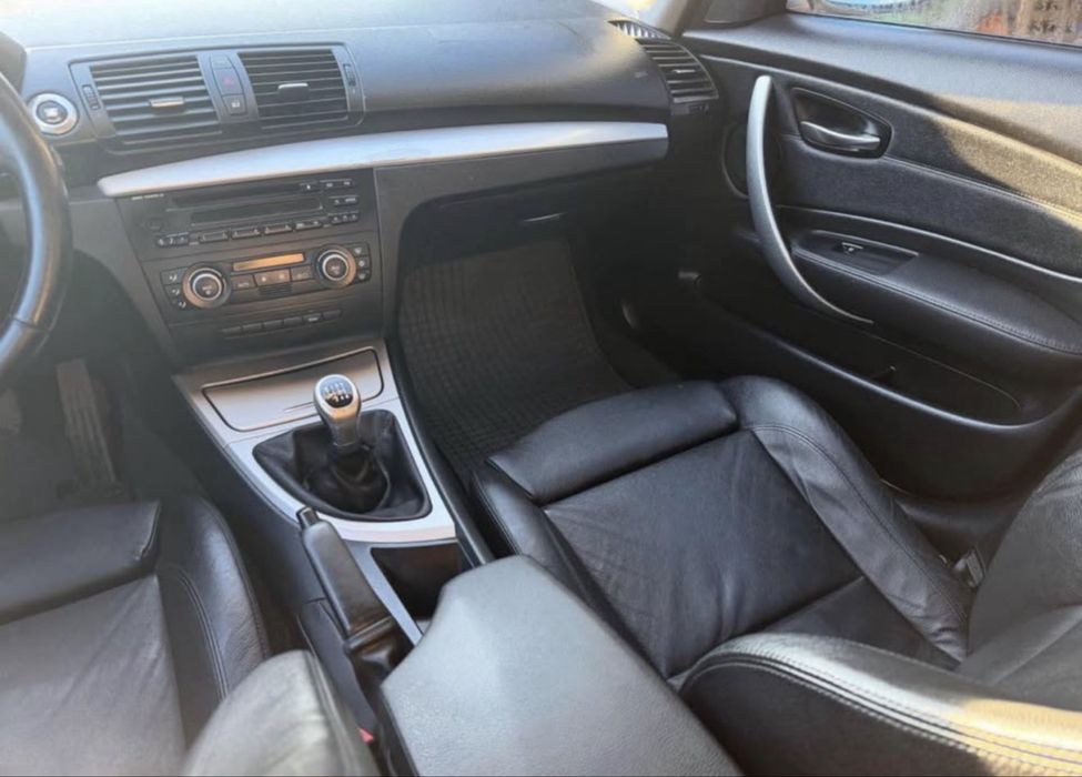 Vând BMW seria 1,