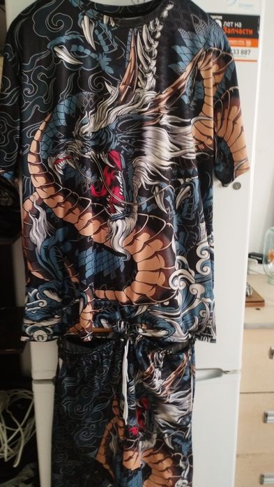 Продам футболки шорты