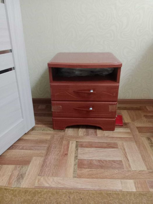 Продам спальный гарнитур