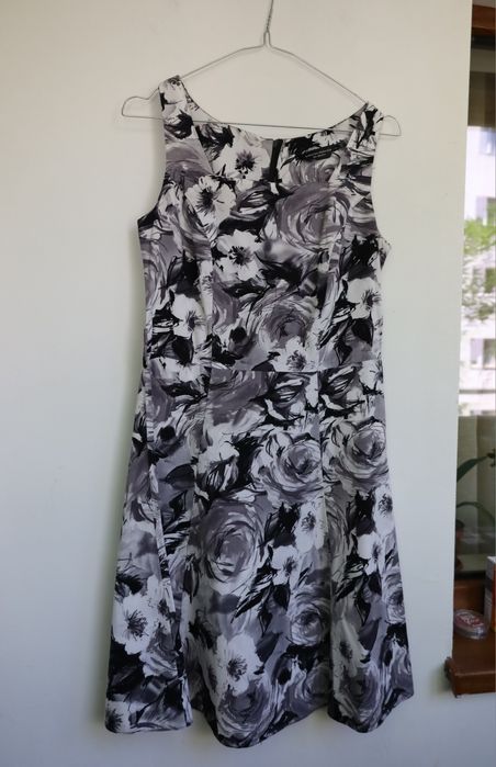 Rochiță gri cu flori