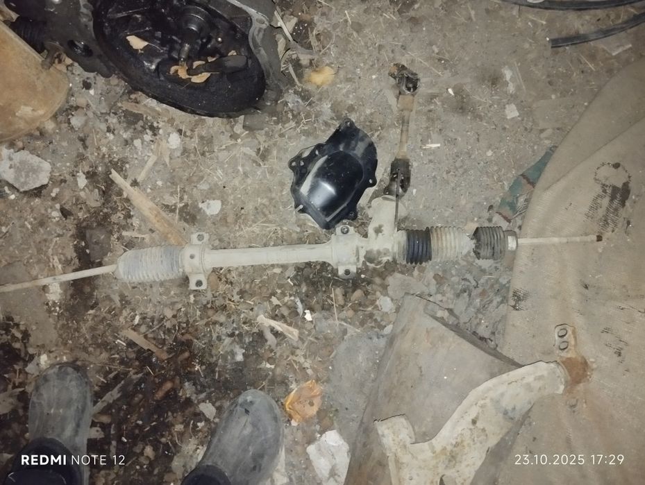 рулевая рейка Мазда 323