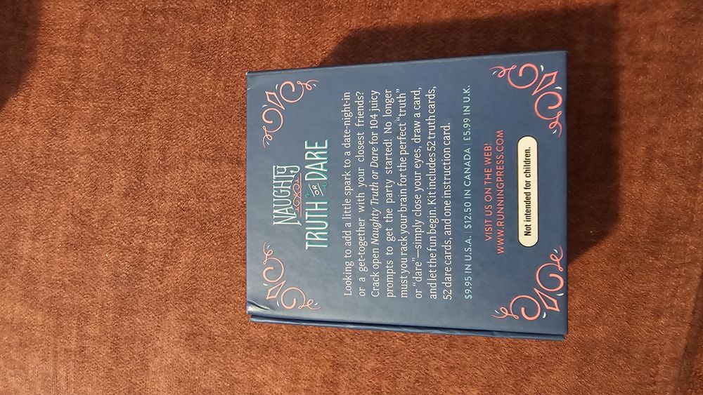 Joc Naughy Truth or Dare - Adevăr sau Provocare