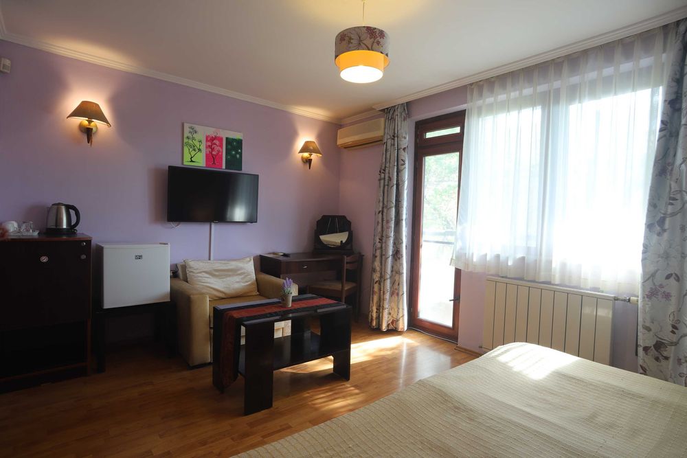 Зала под наем,механа за мероприятия,рождени дни,фирмени партита и др.