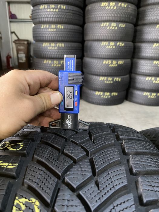 Anvelope iarna 235/45/18 Goodyear Ultra Grip Performance 235 45 18 R18