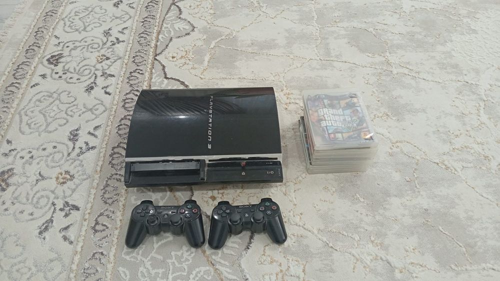 Продаётся Плейстейшн 3, с дисками