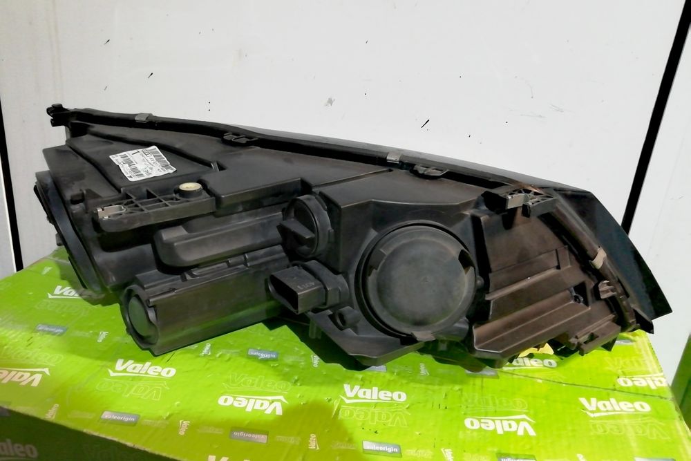 Фар фарове за Ауди А7  / Audi A7 S7 Bi-Xenon Led.