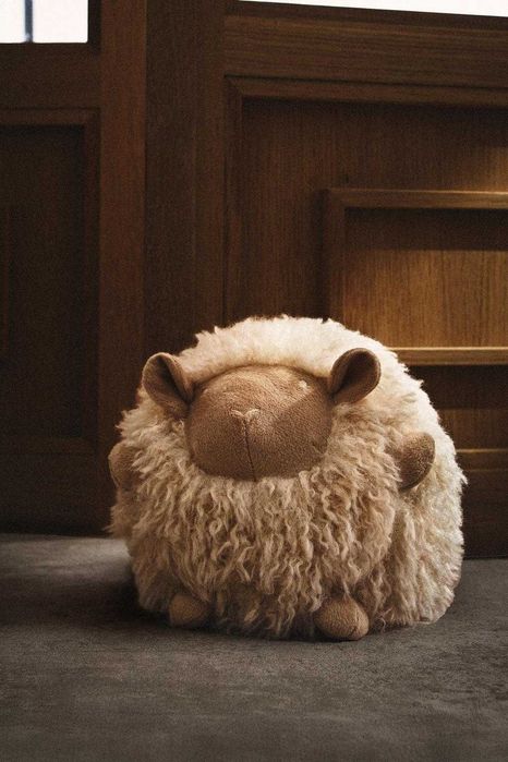 Стопер за врата Овца + ПОДАРЪК ленена покривка ЧИСТО НОВИ с етикетите