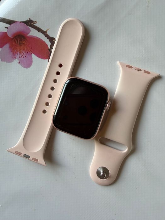 Apple watch series 5
