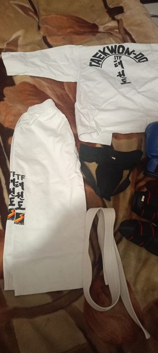 Комплект для Тхэквондо 6-7лет