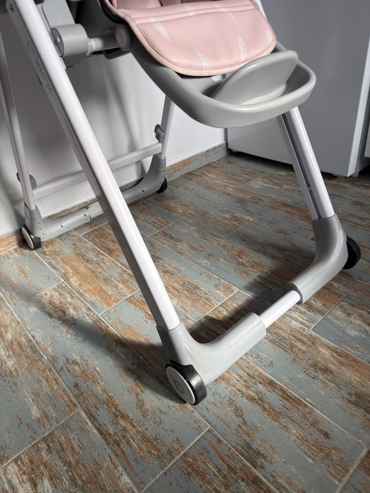 Scaun de masa pentru copii MOMI