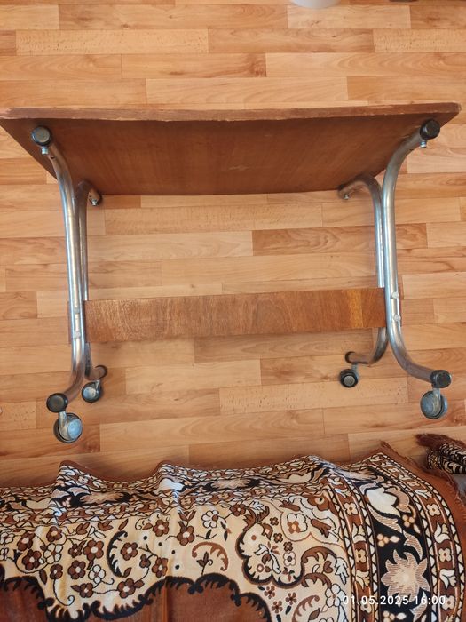 Стол  журнальный