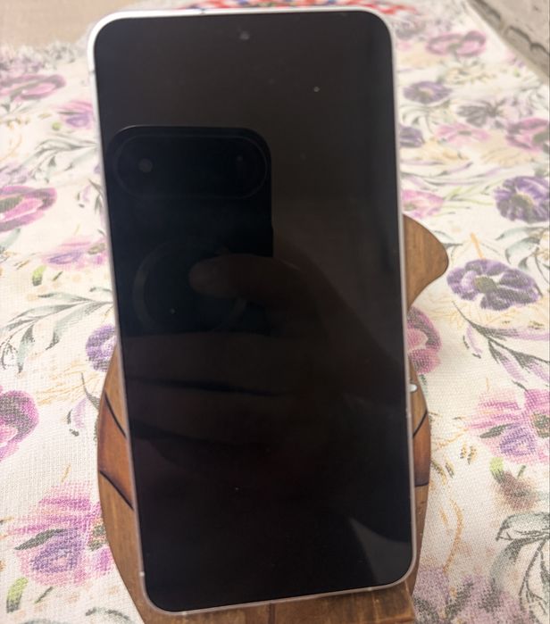 Продам Самсунг S24