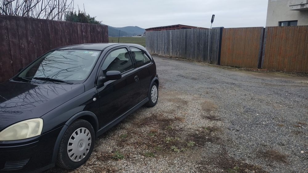 Vînd Opel Corsa C